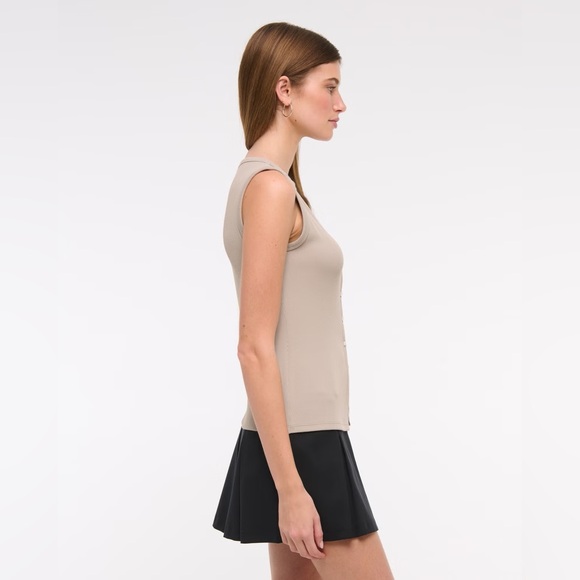 Abercrombie & Fitch Slash Button-Through Top - Picture 5 of 5